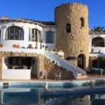 Immobilien im Ausland Haus mit Pool