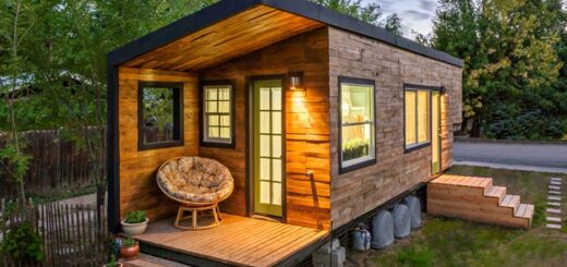 ChatGPT: Tiny House